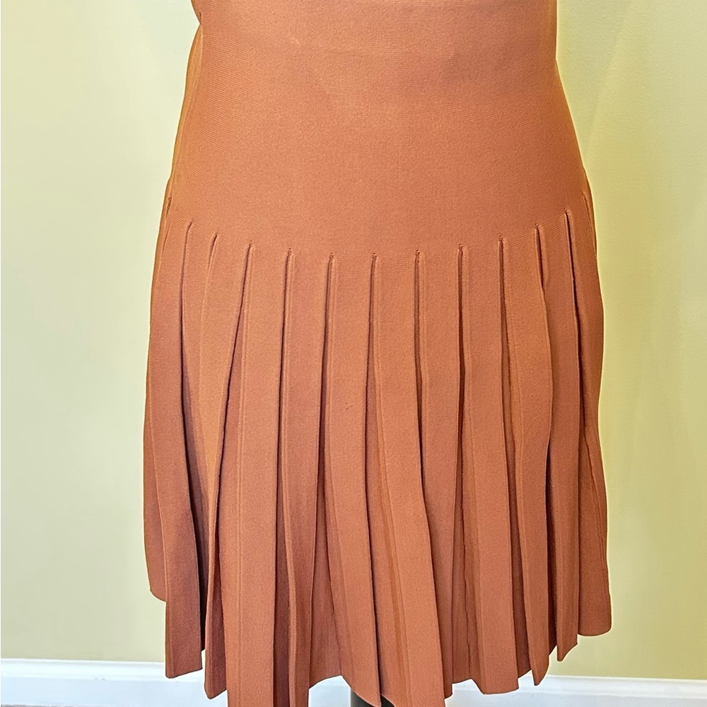 Chic A-Line Pleated Skirt in Warm Brown